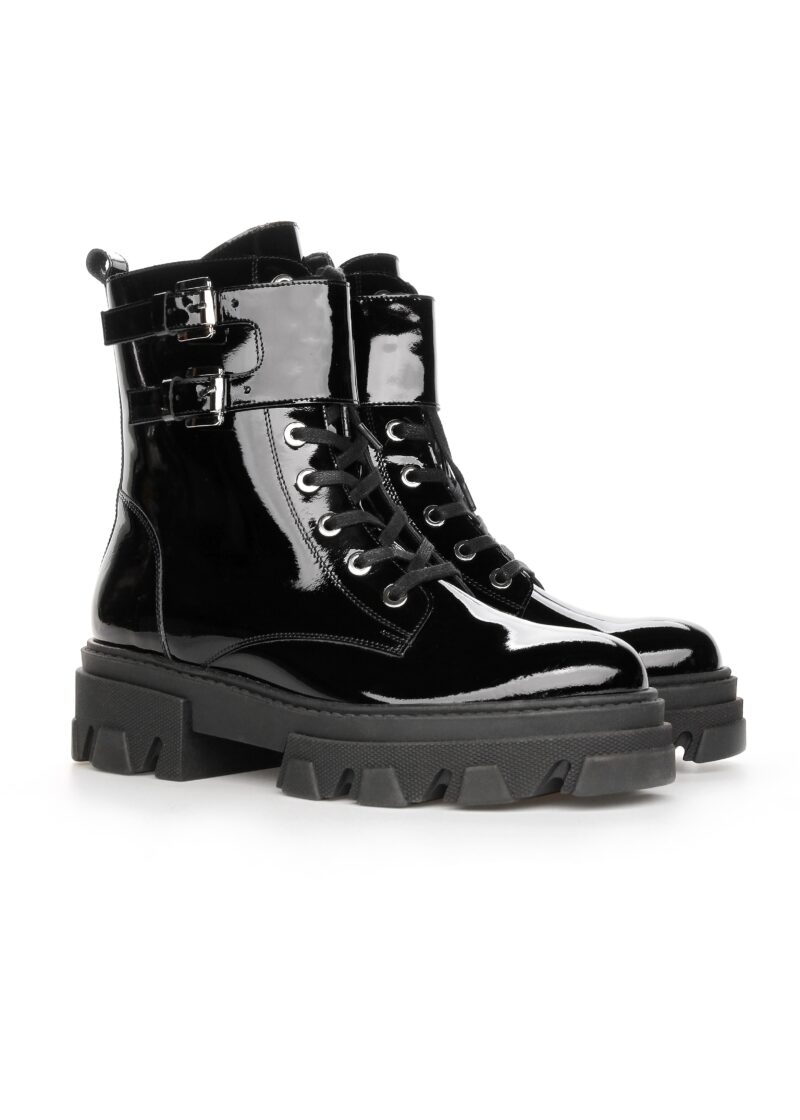 Czarne lakierowane botki AMANDA na stabilnej 5 cm podeszwie