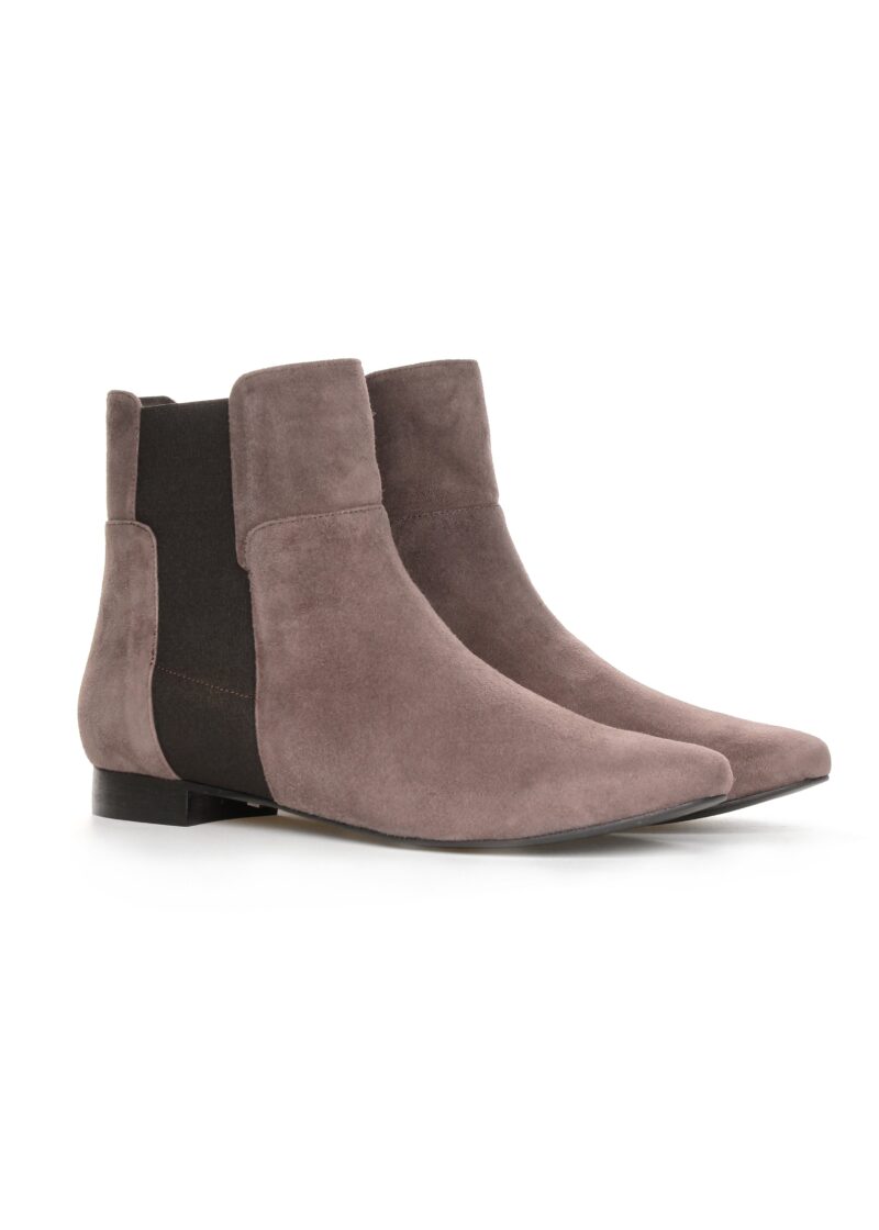 zamszowe sztyblety taupe CHERYL – widok z boku