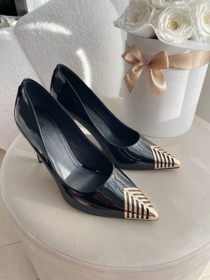 Czarne czółenka damskie na szpilce