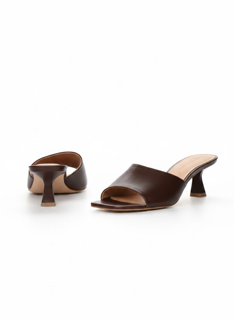 Brązowe skórzane klapki damskie VERONA BROWN LEATHER widok przód i tył