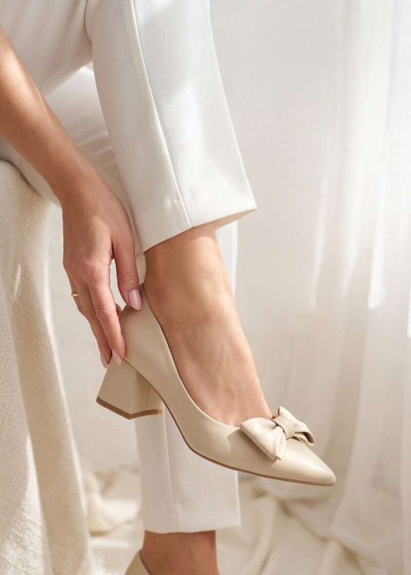 Beżowe skórzane czółenka TESS BEIGE