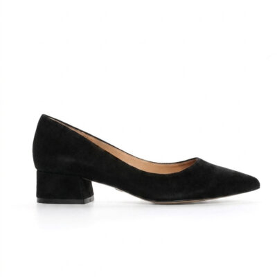 czarne czółenka z zamszu naturalnego LEA BLACK widok z boku