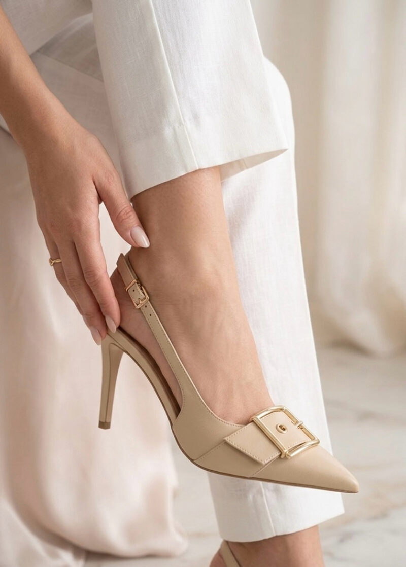 beżowe skórzane czółenka na szpilce ISABELLA BEIGE stylizacja